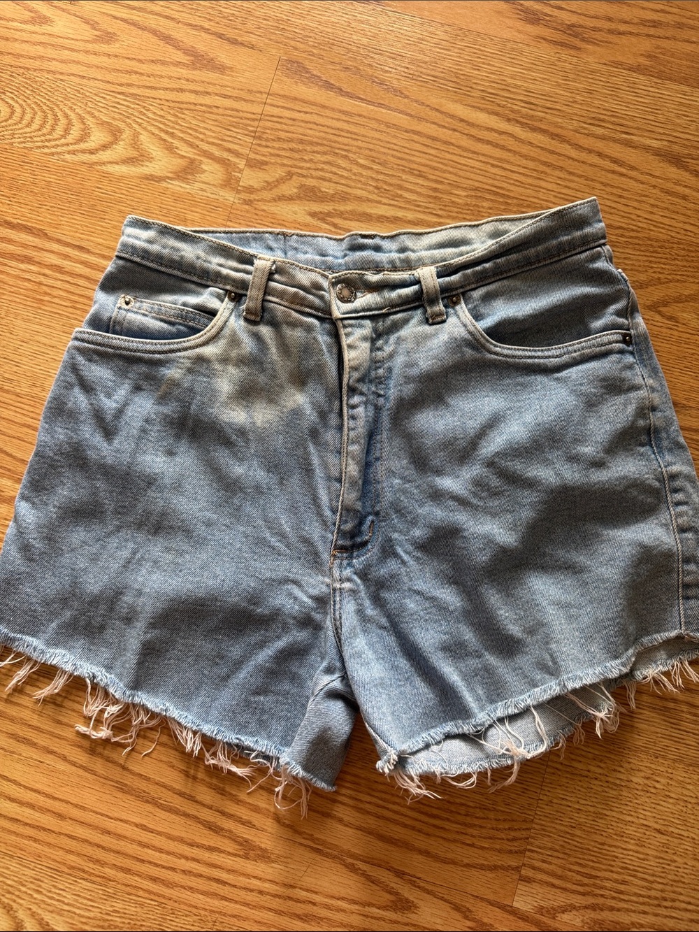 Vintage Light Blue Denim High-Waist Frayed Hem Women's Shorts